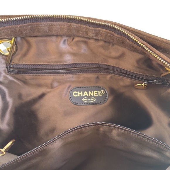 Authentic Vintage Chanel Timeless Chain Brown Suede Shoulder Bag - Picture 13 of 16